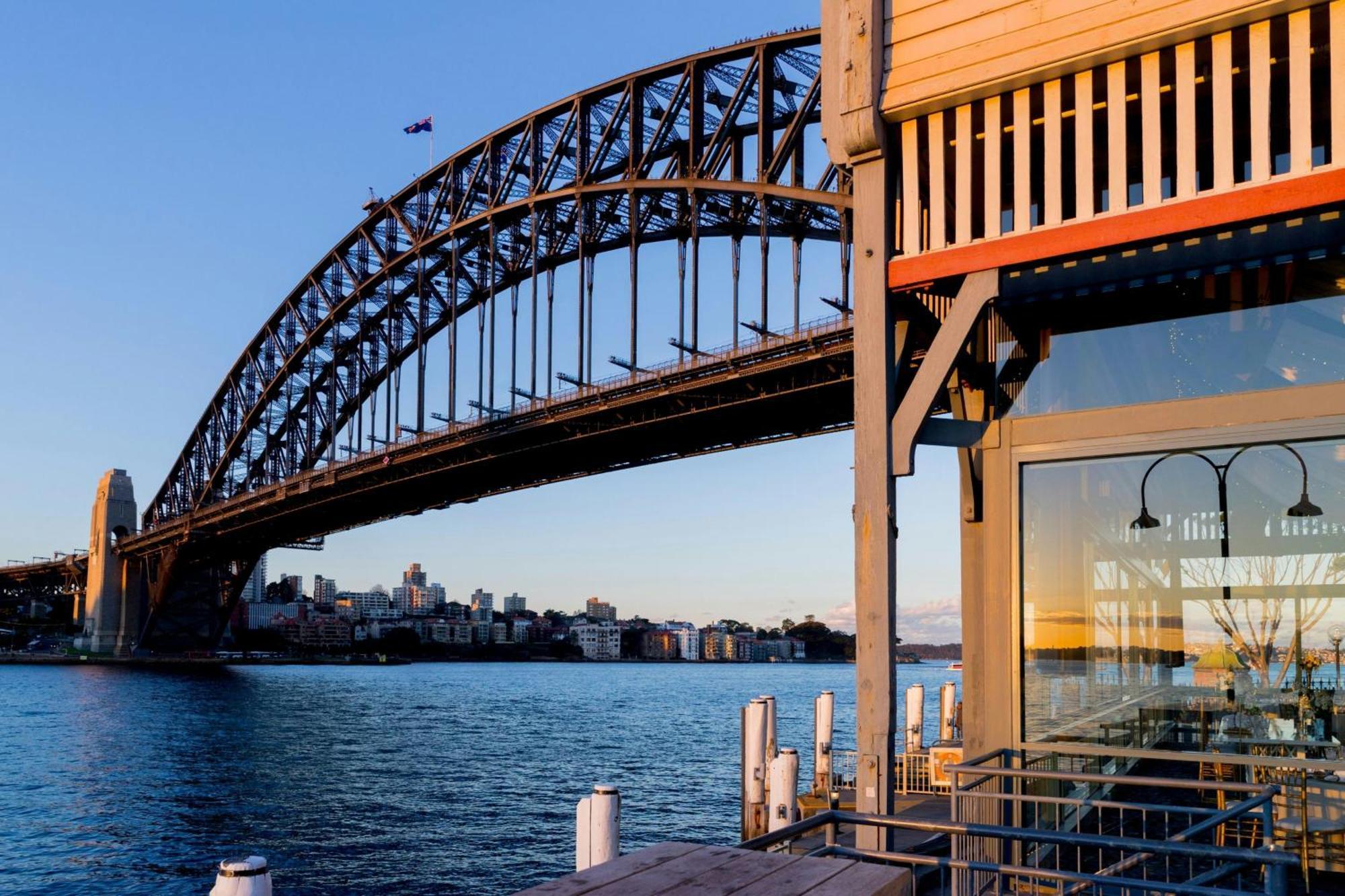 Hotel Pier One Sydney Harbour, Autograph Collection Zewnętrze zdjęcie The Harbour Bridge from the Rocks